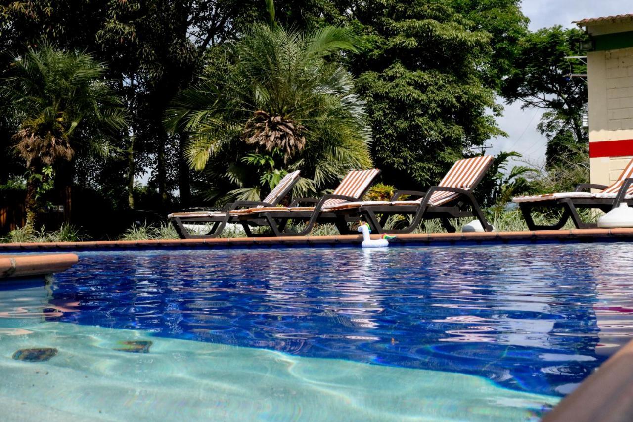 Finca Hotel El Laurel - Parque Del Cafe Montenegro Luaran gambar