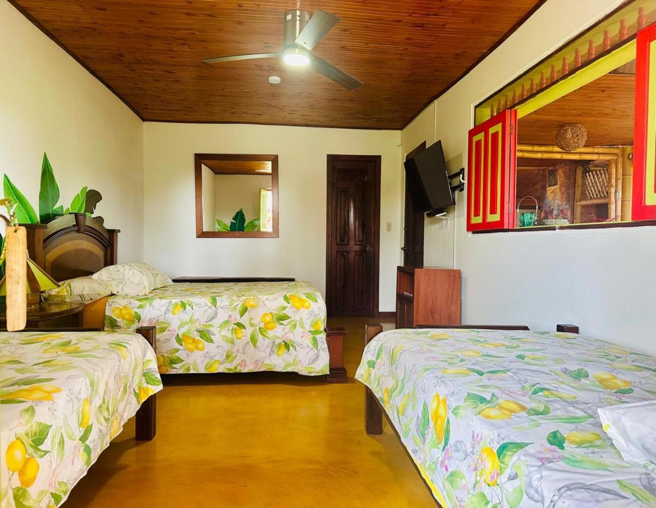 Finca Hotel El Laurel - Parque Del Cafe Montenegro Luaran gambar